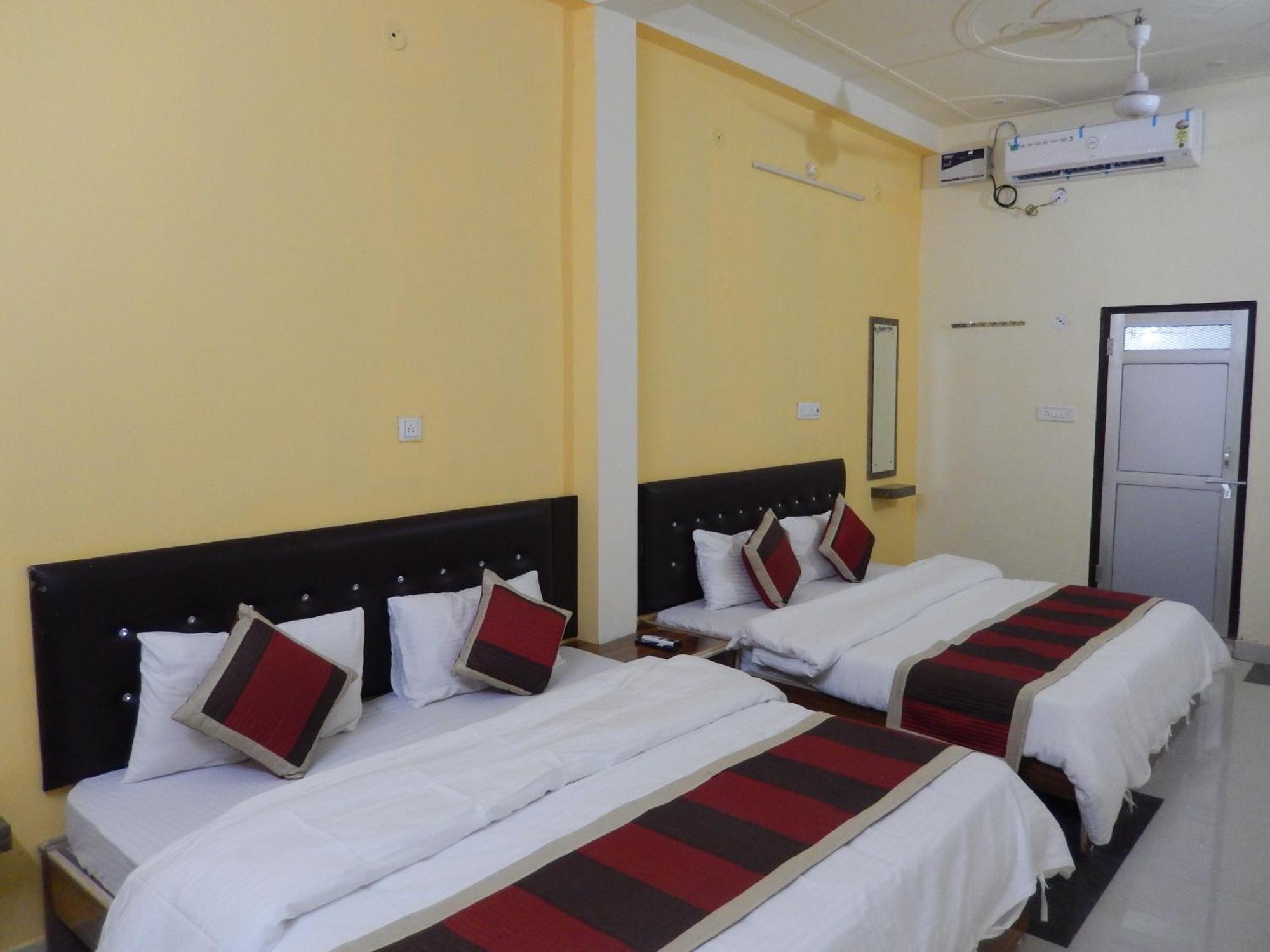 Ranthambhore Tiger Hut Sawai Madhopur Ngoại thất bức ảnh